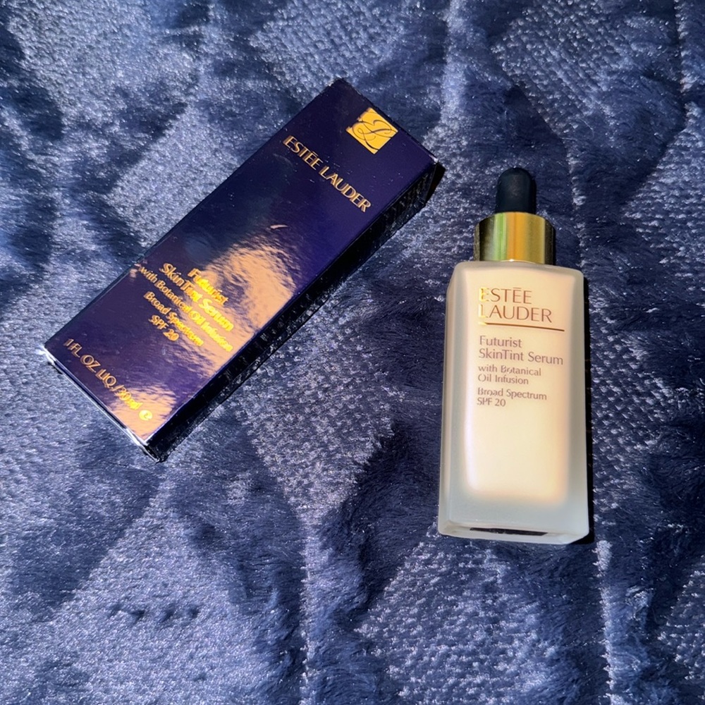 ESTEE LAUDER- NIB